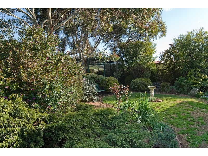 11 Symonds Drive, Mount Barker SA 5251