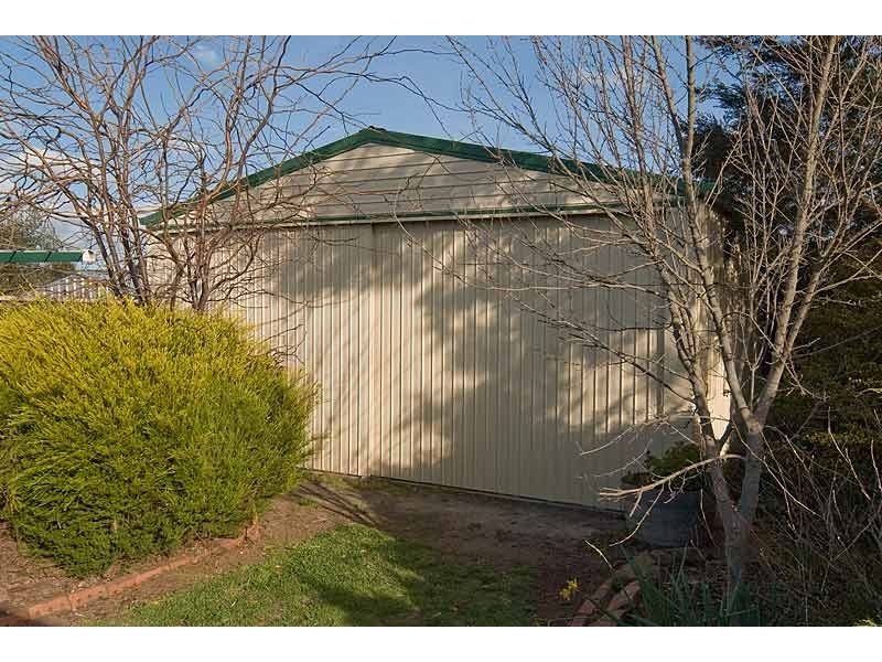 11 Symonds Drive, Mount Barker SA 5251