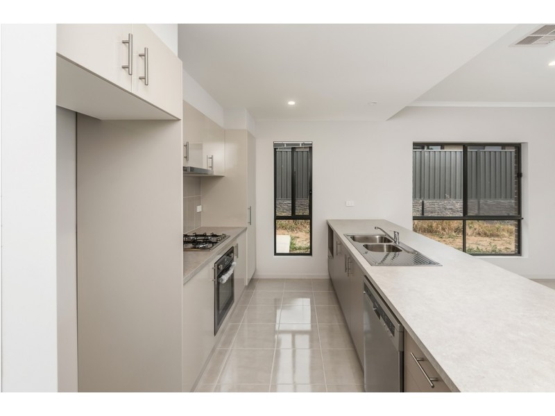 4 Albion Court, Mount Barker SA 5251