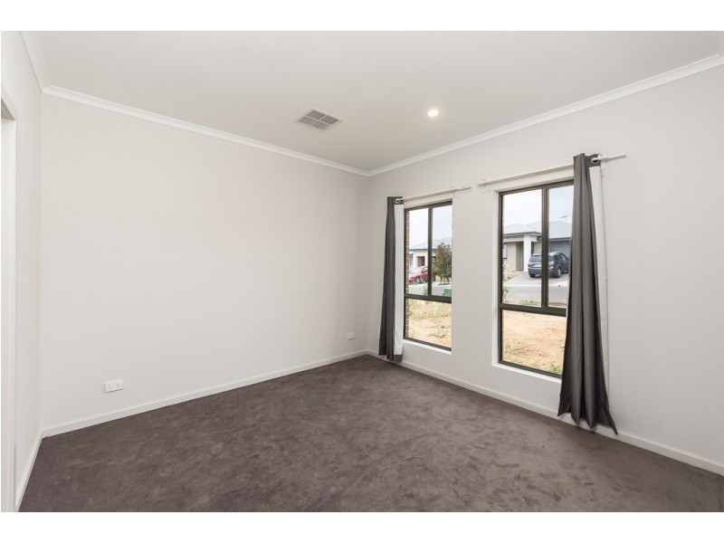 4 Albion Court, Mount Barker SA 5251