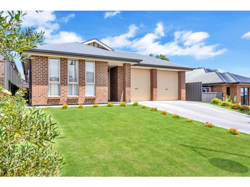 8 Bremer Street, Mount Barker SA 5251