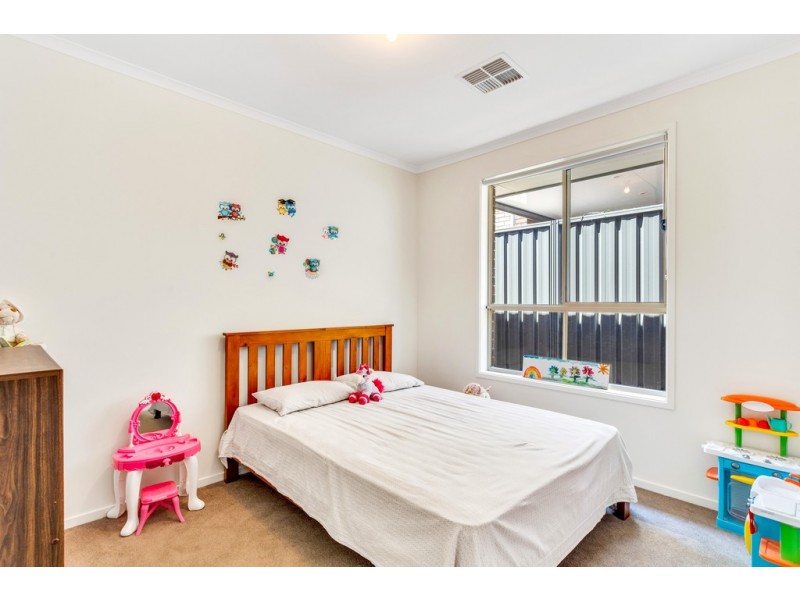 8 Bremer Street, Mount Barker SA 5251