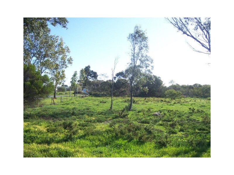 Lot 103 Corner George Mason and Ferry Road, Wellington East SA 5259