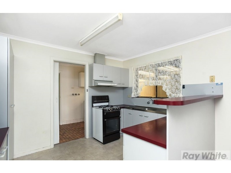 34 Helmsman Terrace, Seaford SA 5169