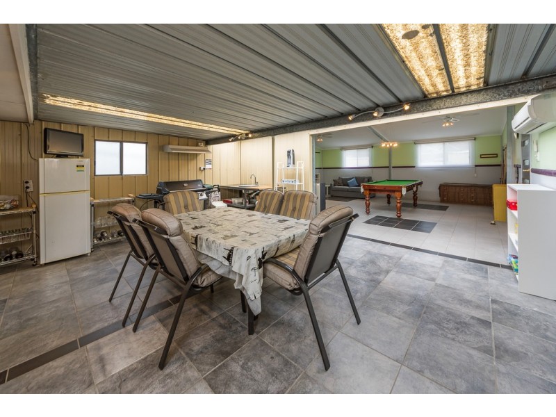 56 Southbound Avenue, Aberfoyle Park SA 5159