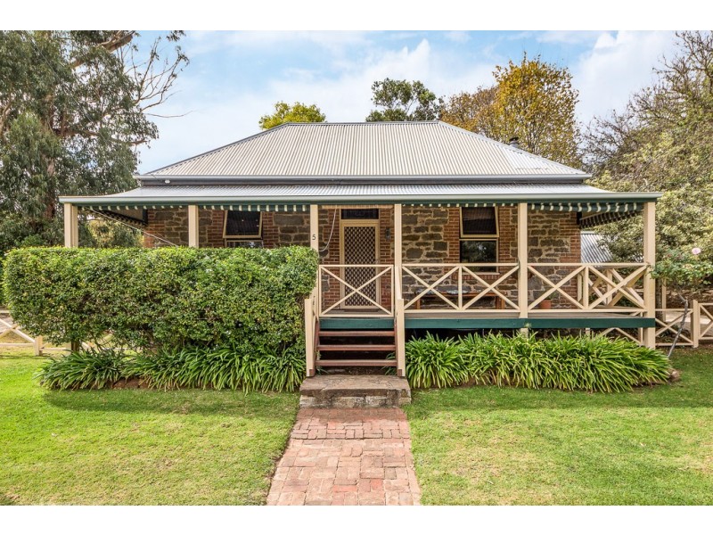 5 Luck Street, Macclesfield SA 5153