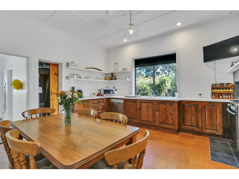 52a Onkaparinga Valley Road, Charleston SA 5244