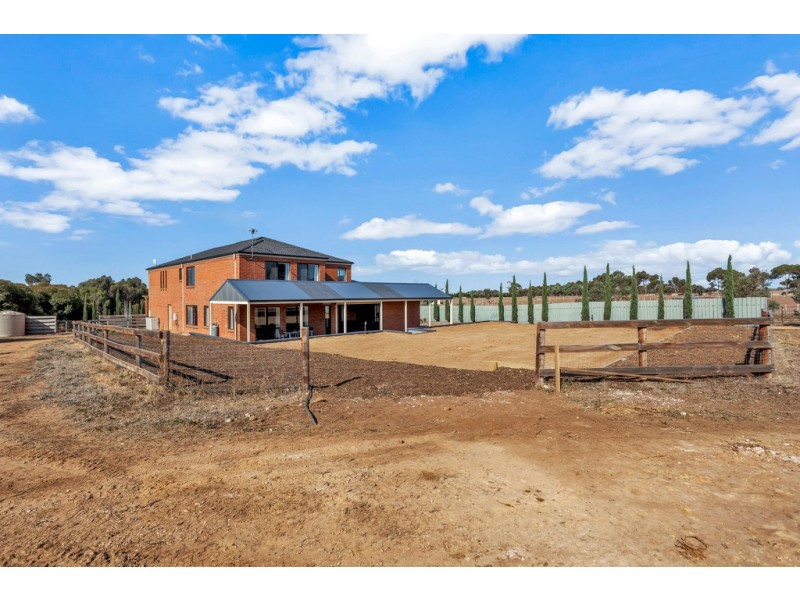 101 Trainers Way, Strathalbyn SA 5255