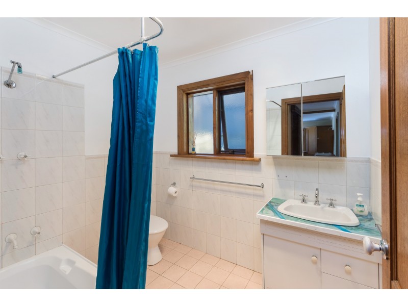 2-4 Adelaide Road, Echunga SA 5153