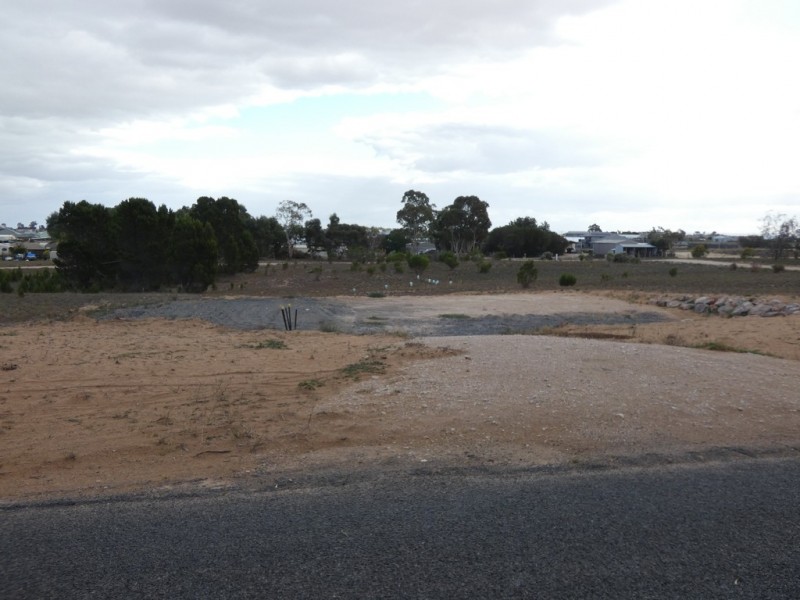 Lot 960 Pangarinda Drive, Wellington East SA 5259