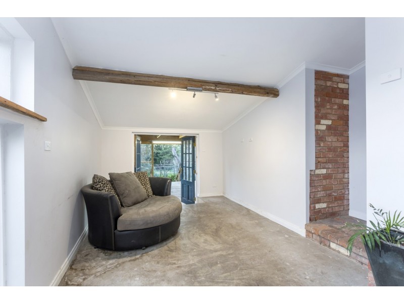 85 Adelaide Road, Mount Barker SA 5251