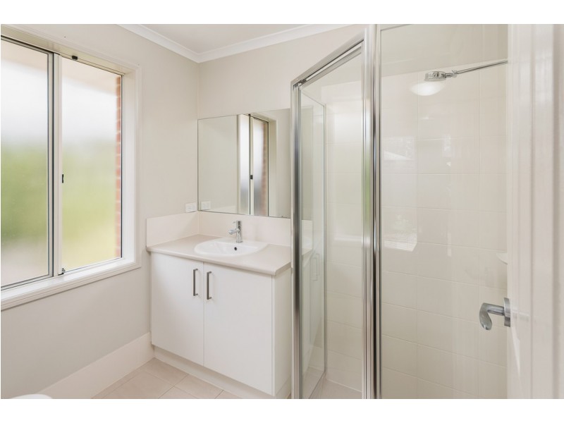 14 Graham Close, Mount Barker SA 5251