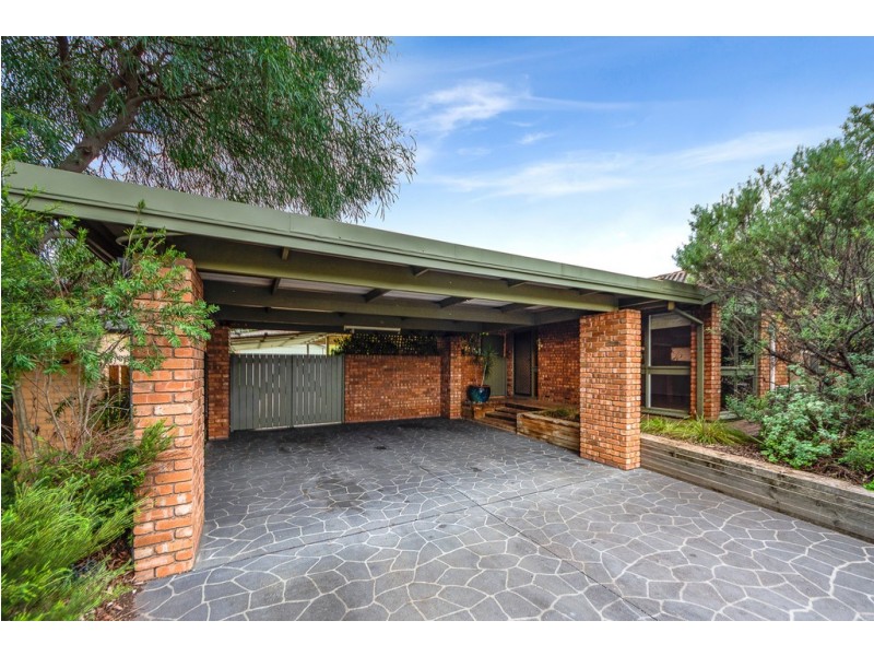 43 Tatiara Road, Happy Valley SA 5159