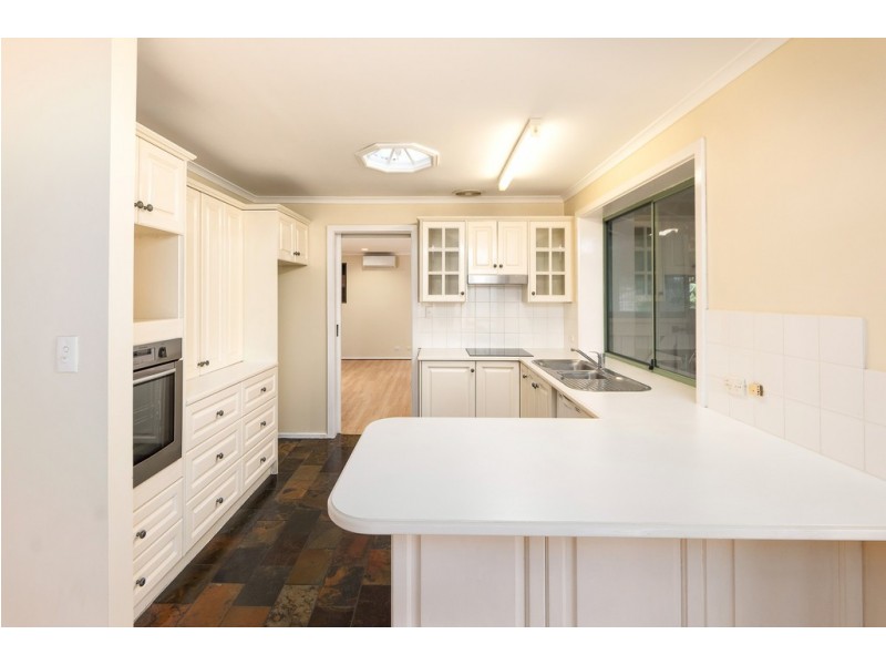 43 Tatiara Road, Happy Valley SA 5159