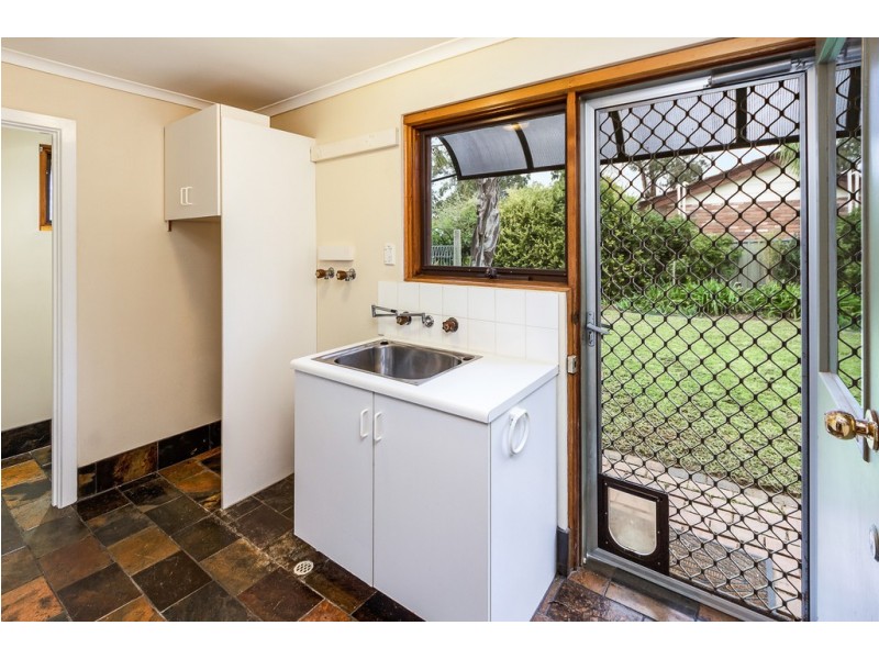 43 Tatiara Road, Happy Valley SA 5159