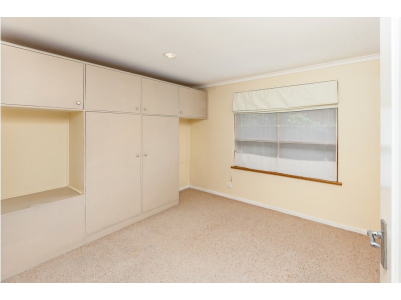 43 Tatiara Road, Happy Valley SA 5159