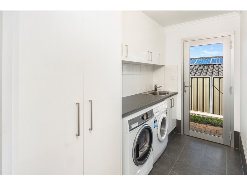 4 Fry Street, Mount Barker SA 5251