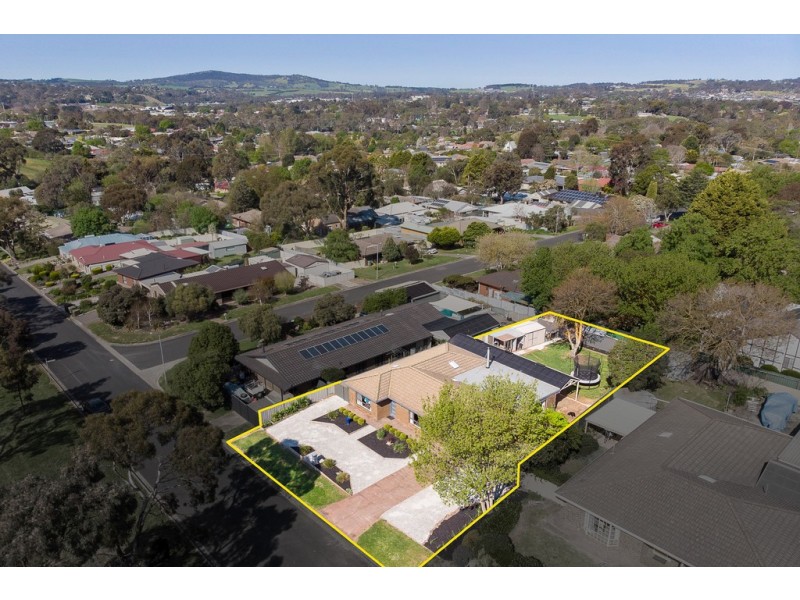 4 Fry Street, Mount Barker SA 5251