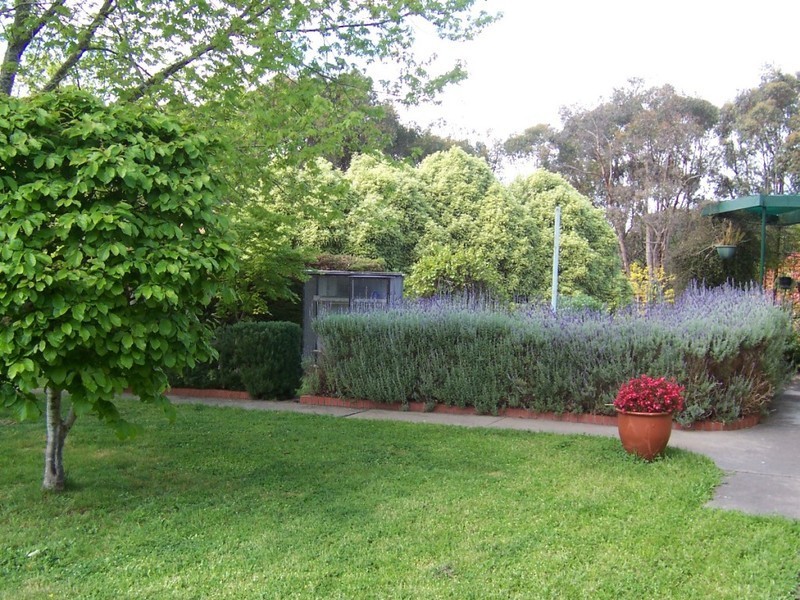 10 Valley Side Drive, Crafers SA 5152