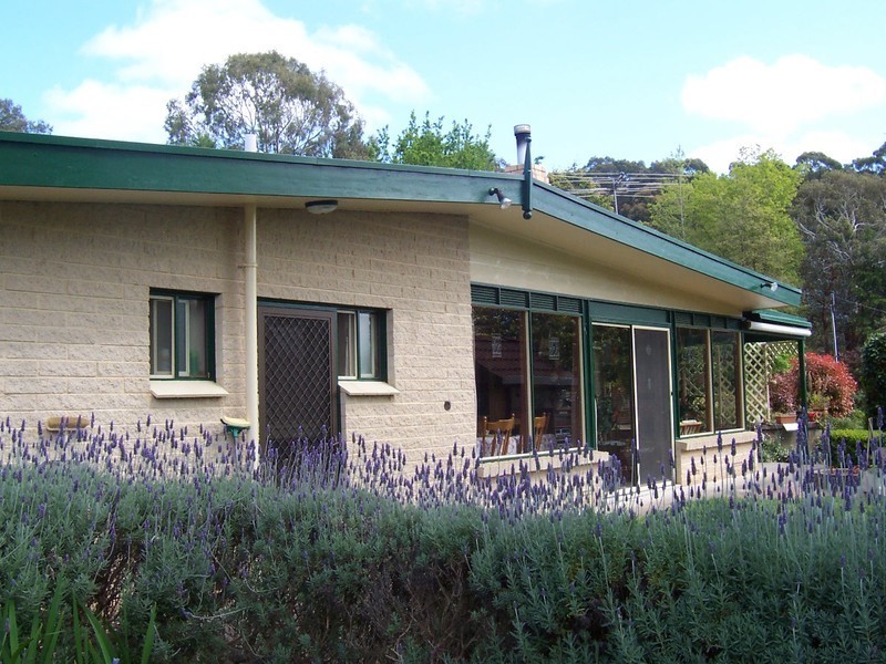10 Valley Side Drive, Crafers SA 5152