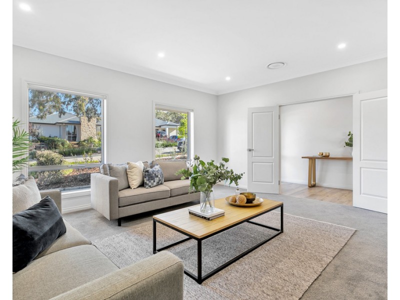 22 Red Gum Crescent, Mount Barker SA 5251