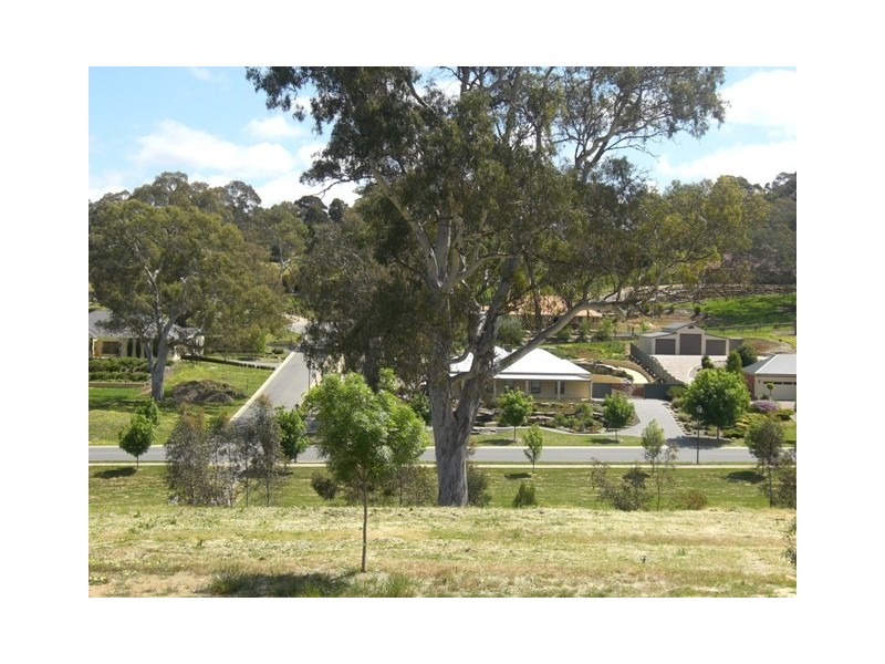 5 Fairfield Road, Mount Barker SA 5251