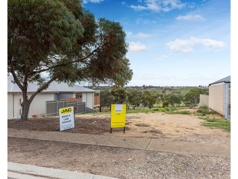 8 Narooma Boulevard, Murray Bridge SA 5253