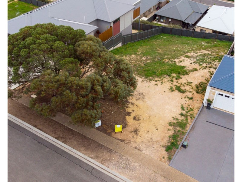 8 Narooma Boulevard, Murray Bridge SA 5253