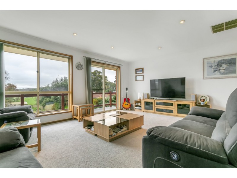 26 Jacaranda Drive, Woodside SA 5244