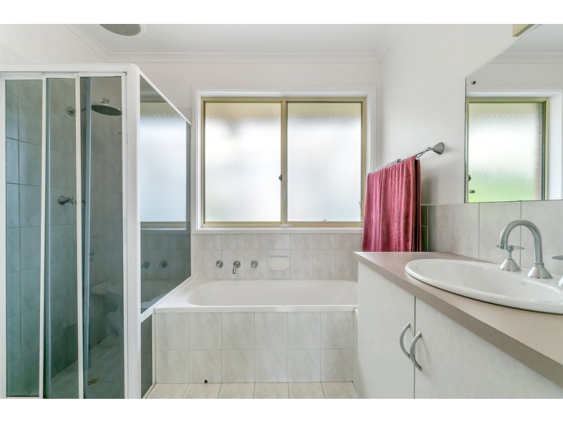 26 Jacaranda Drive, Woodside SA 5244