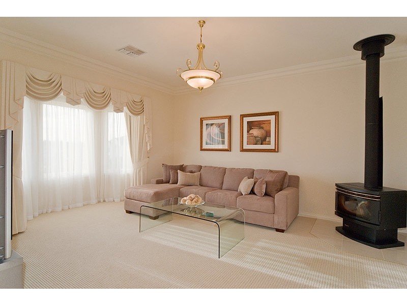 20 Pontiac Road, Mount Barker SA 5251