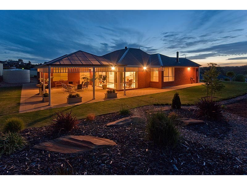 20 Pontiac Road, Mount Barker SA 5251