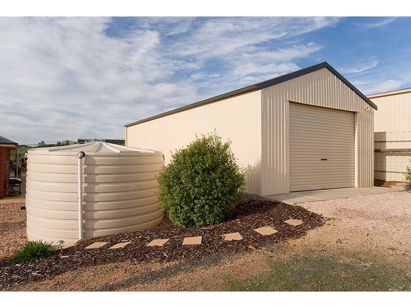 20 Pontiac Road, Mount Barker SA 5251