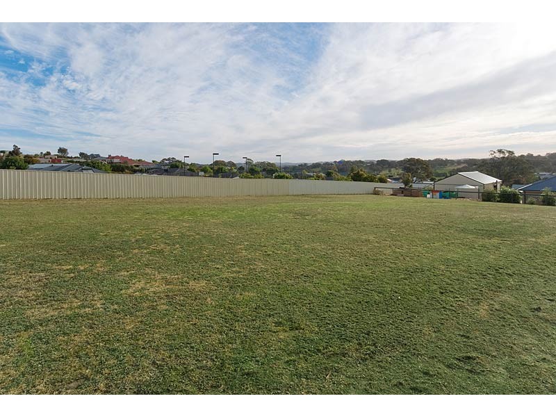 20 Pontiac Road, Mount Barker SA 5251