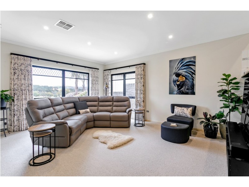 66 George Francis Drive, Mount Compass SA 5210