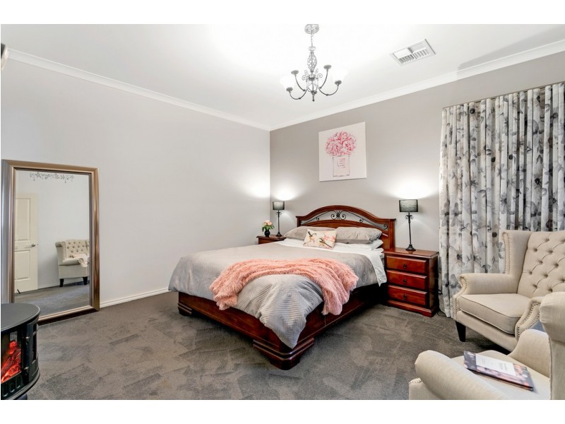 66 George Francis Drive, Mount Compass SA 5210