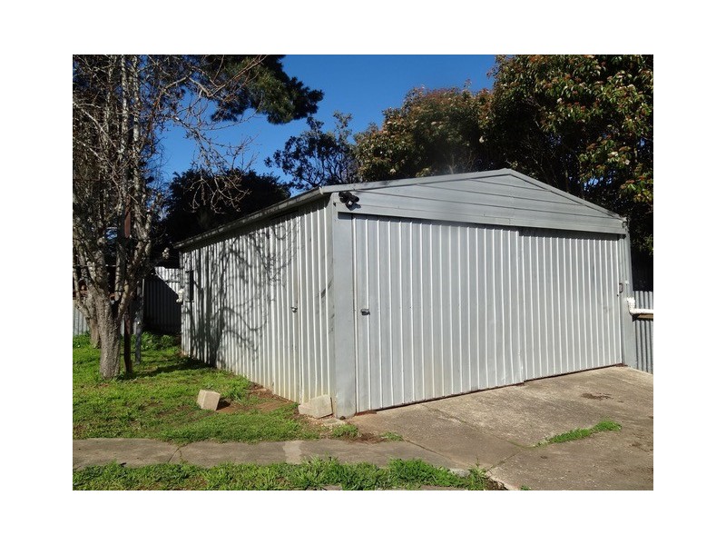 20 Daw Avenue, Mount Barker SA 5251