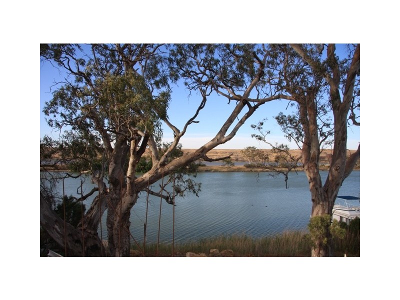Lot 24 East Front Road, Younghusband SA 5238