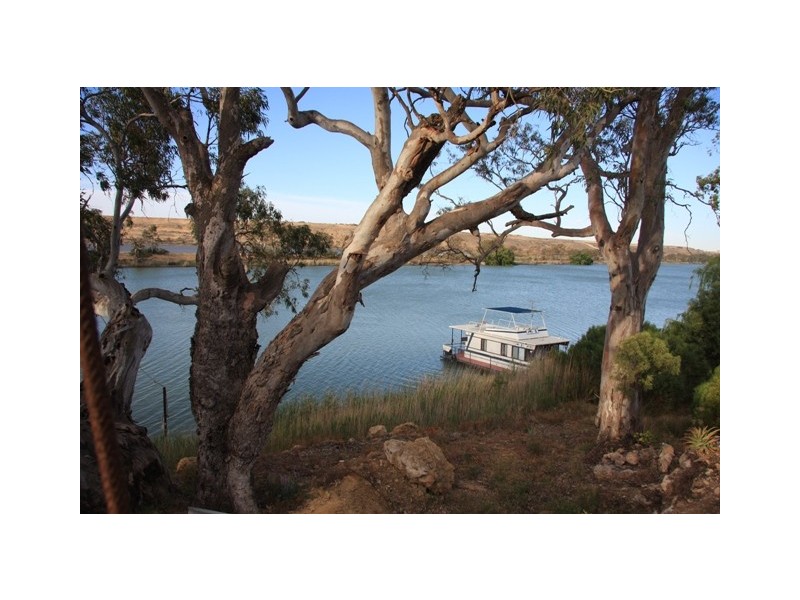Lot 24 East Front Road, Younghusband SA 5238