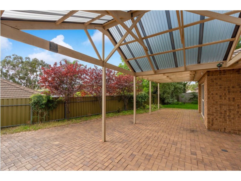 64 Glendale Avenue, Flagstaff Hill SA 5159