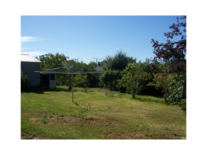 16  Hampden Road, Mount Barker SA 5251