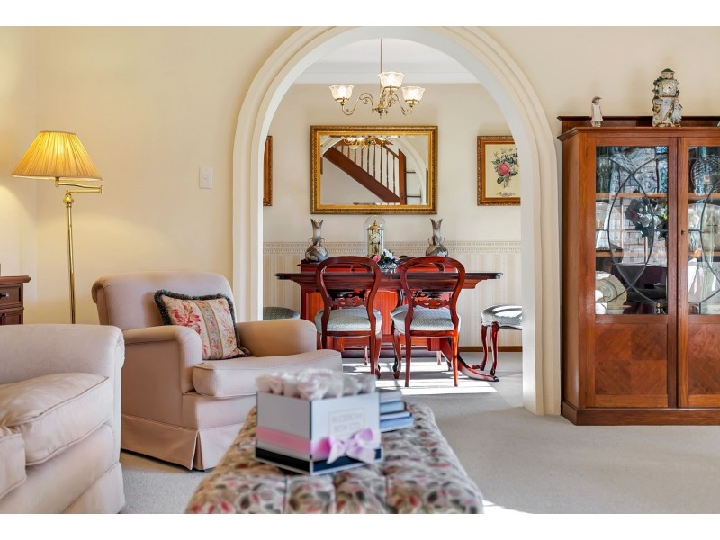 13 Brightman Street, Flagstaff Hill SA 5159