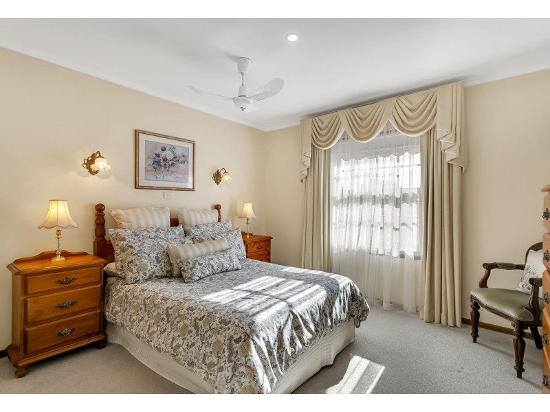 13 Brightman Street, Flagstaff Hill SA 5159