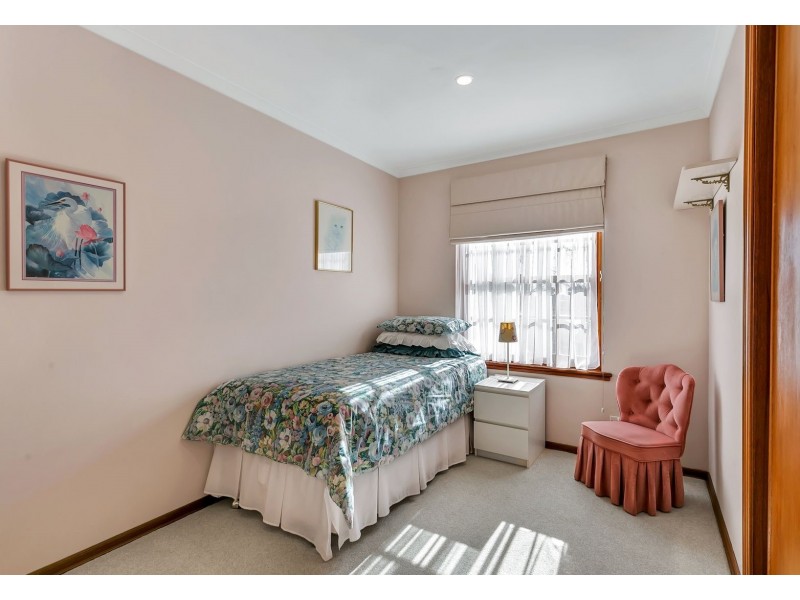 13 Brightman Street, Flagstaff Hill SA 5159