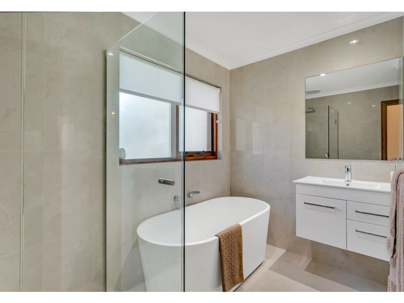 13 Brightman Street, Flagstaff Hill SA 5159