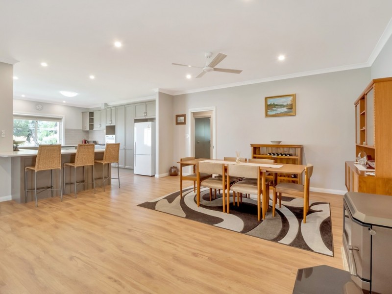 42 Hampden Way, Strathalbyn SA 5255