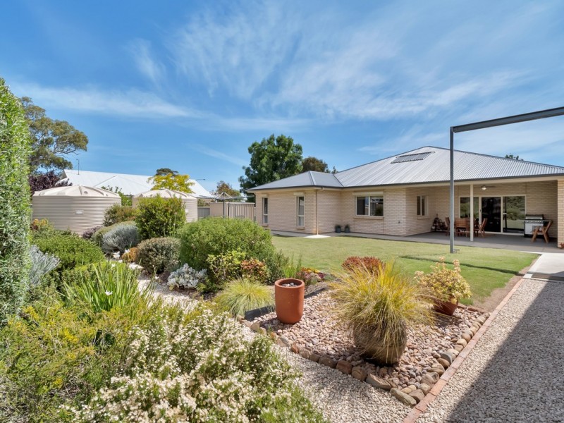 42 Hampden Way, Strathalbyn SA 5255