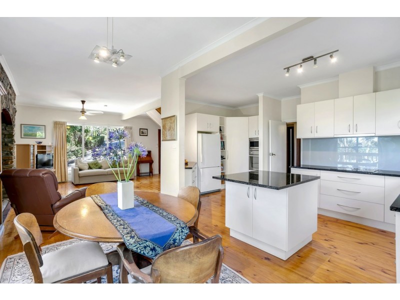 4 Priory Place, Upper Sturt SA 5156