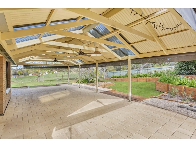 12 Howard Court, Blakiston SA 5250