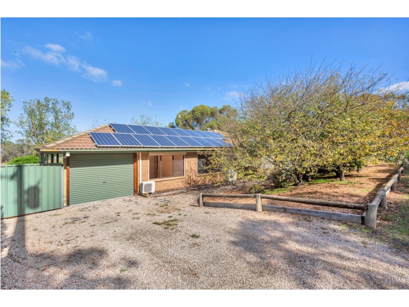 12 Howard Court, Blakiston SA 5250